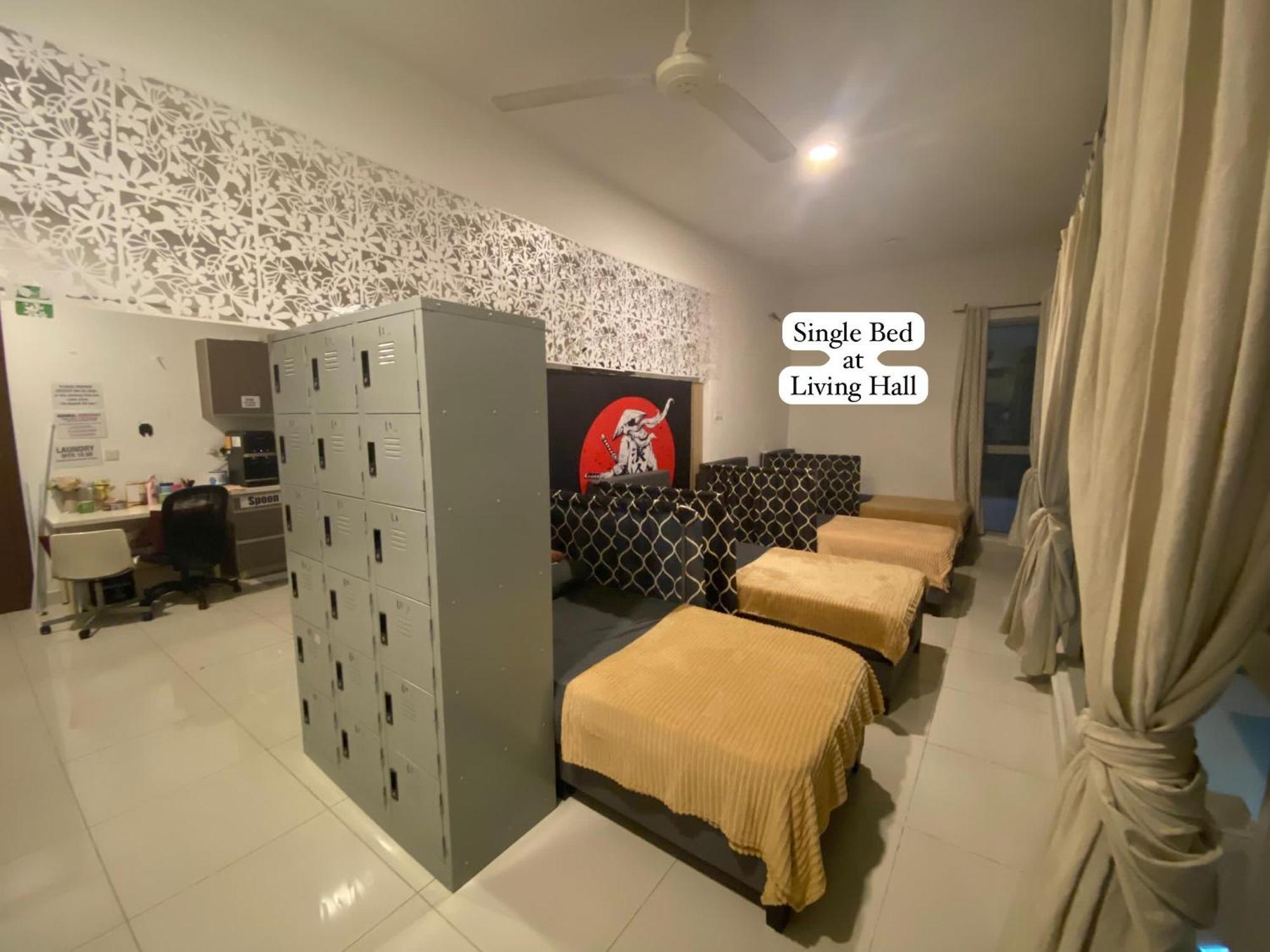 Regalia Bestfriend Hostel Kuala Lumpur Exterior photo