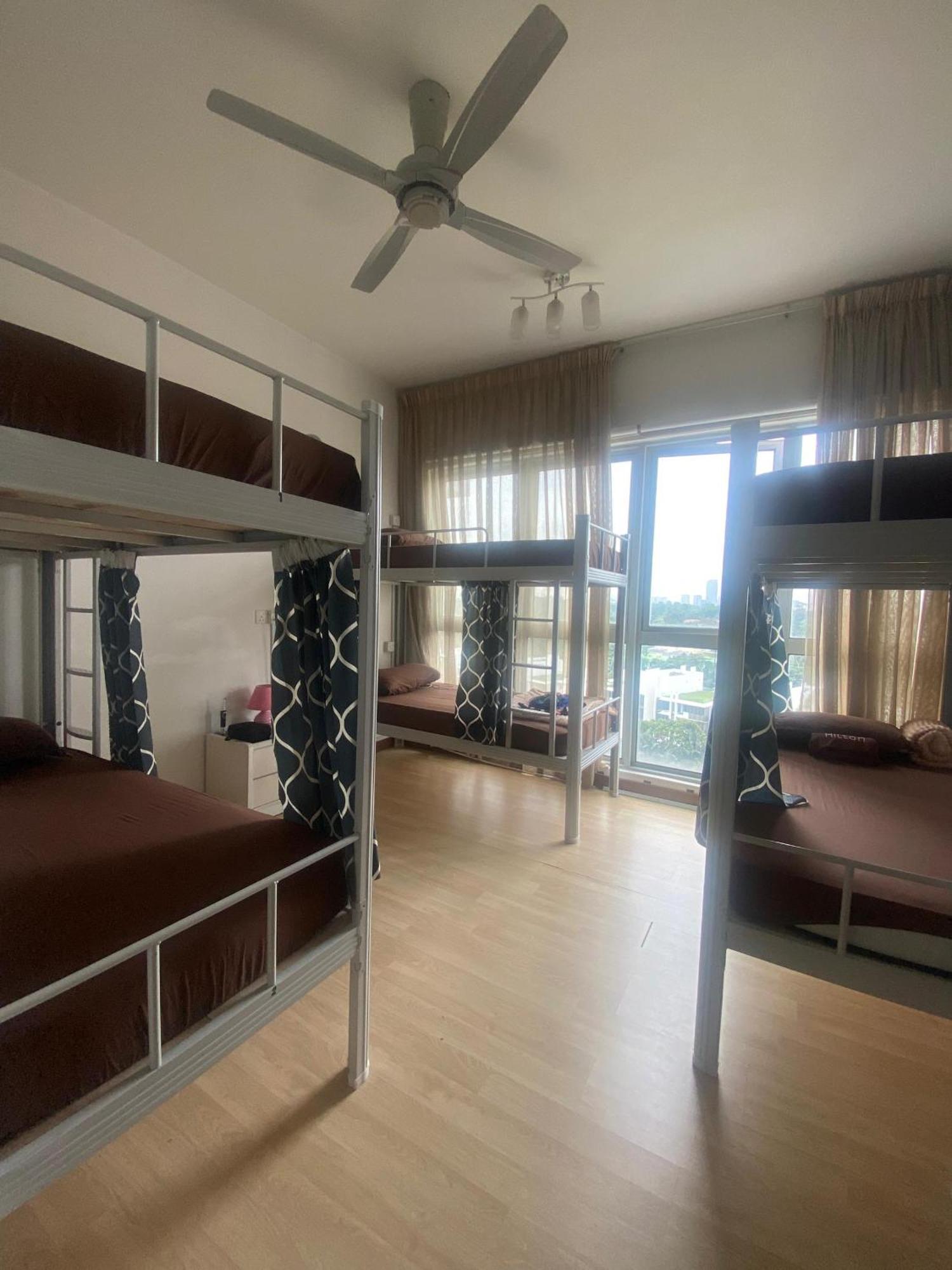 Regalia Bestfriend Hostel Kuala Lumpur Exterior photo